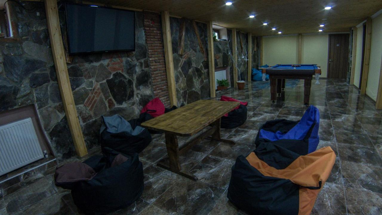 Hotel Eco House In Bakuriani Ngoại thất bức ảnh